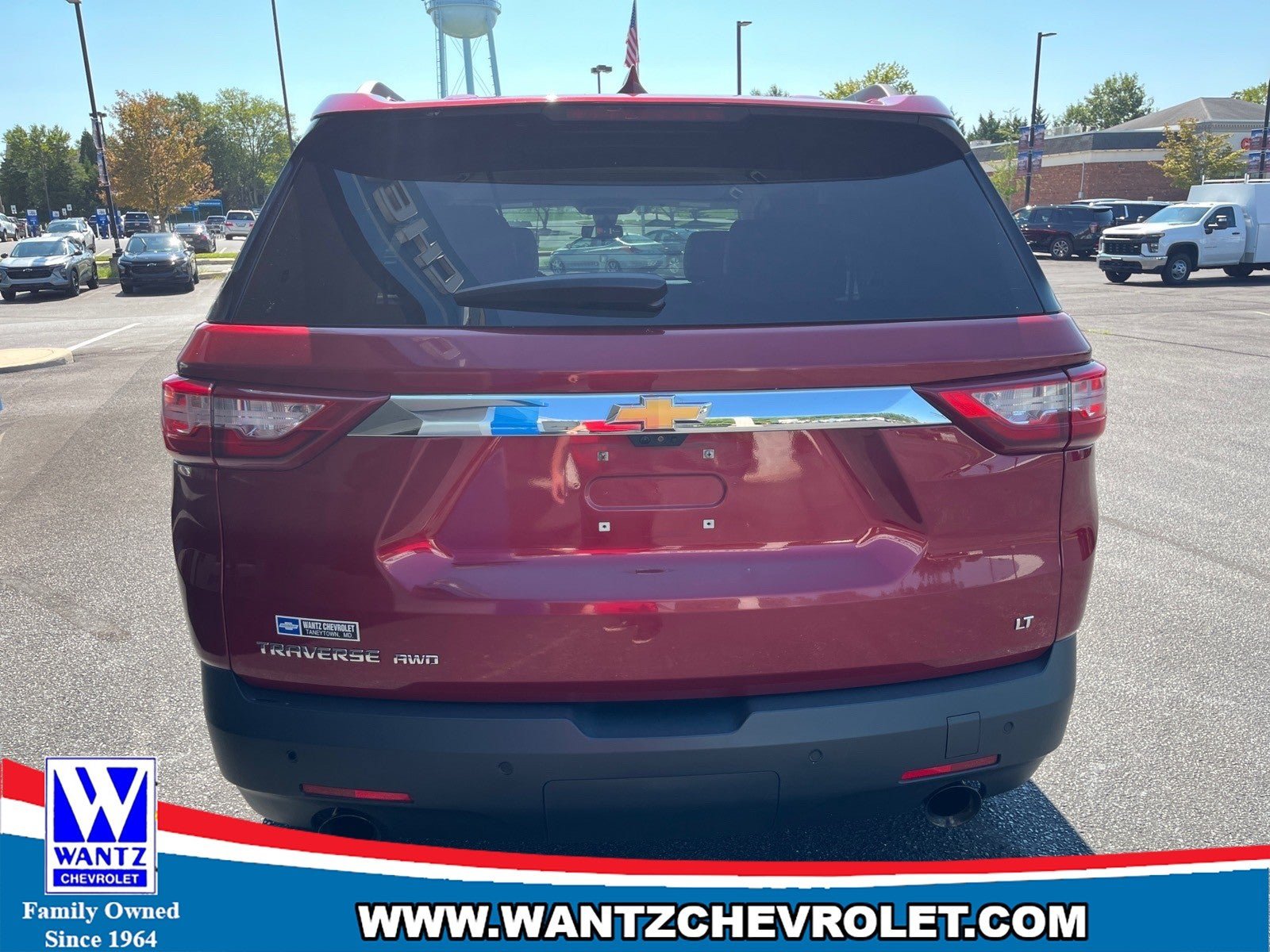 Used 2019 Chevrolet Traverse LT w/ LT Premium Package AWD/4WD image 6