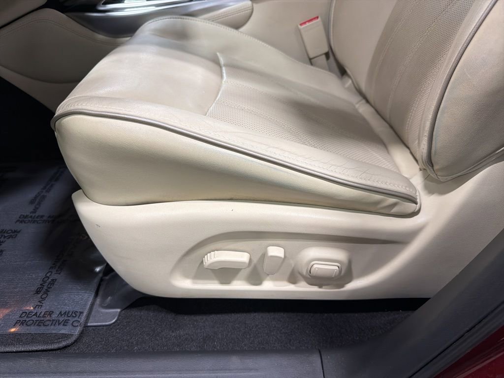 Used 2019 INFINITI QX60 Luxe w/ Essential Package image 15