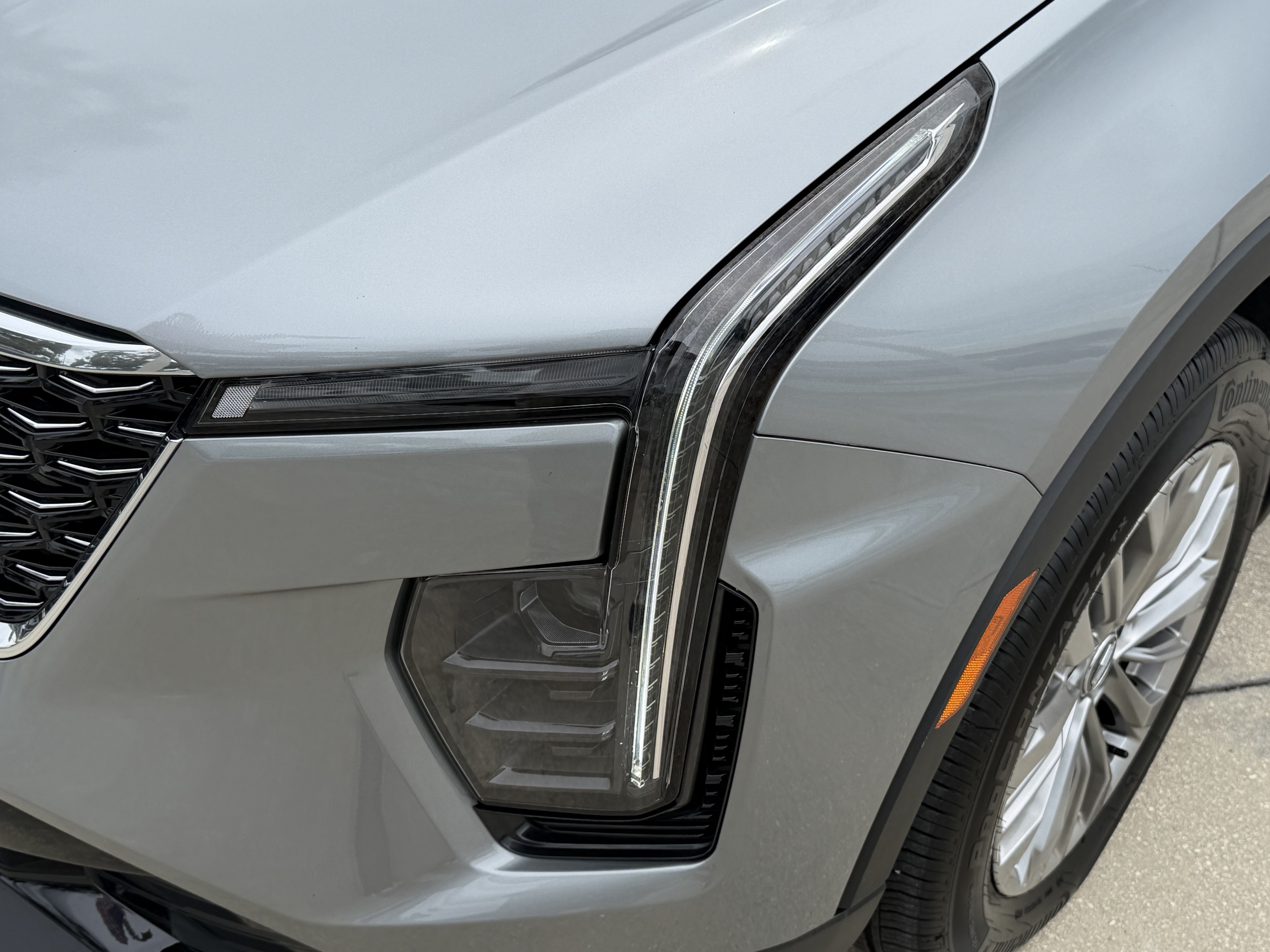 Certified 2024 Cadillac XT4 Premium Luxury FWD image 9