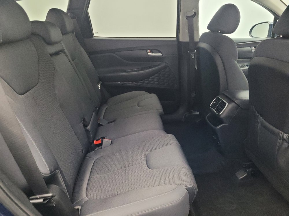 Used 2020 Hyundai Santa Fe SE w/ Cargo Package image 19