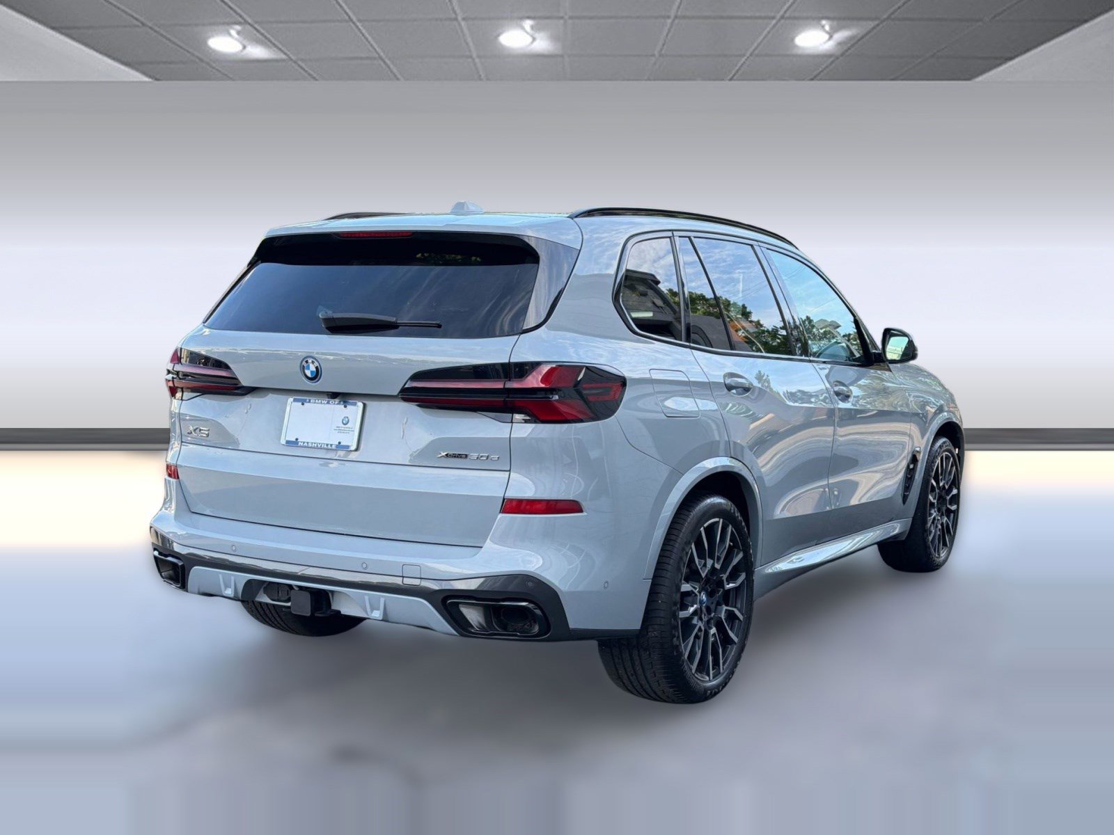 Certified 2024 BMW X5 xDrive50e w/ Executive Package AWD/4WD image 9