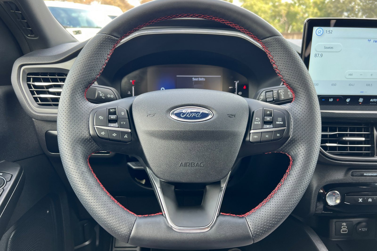 Used 2025 Ford Escape ST-Line w/ Tech Pack #1 image 23