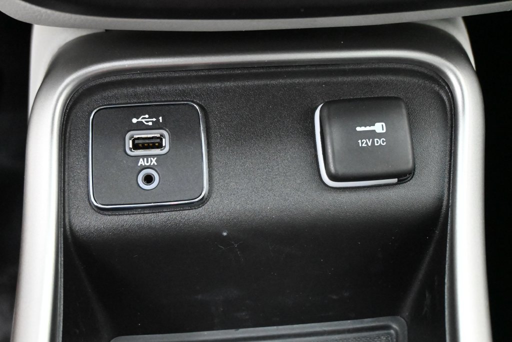 Used 2019 Jeep Compass Latitude w/ Popular Equipment Group FWD image 9