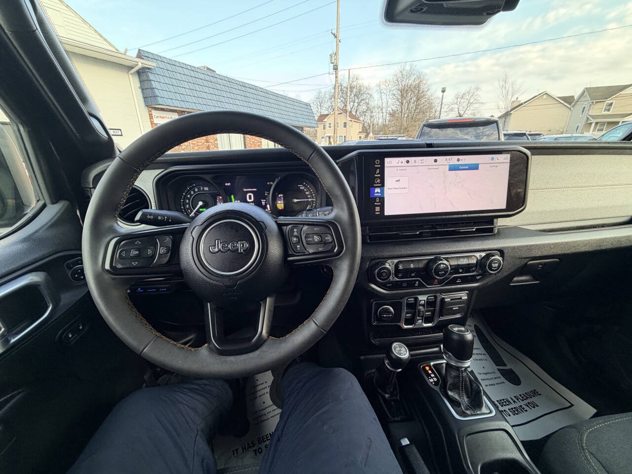 Used 2024 Jeep Wrangler Unlimited w/ Convenience Group AWD/4WD image 61