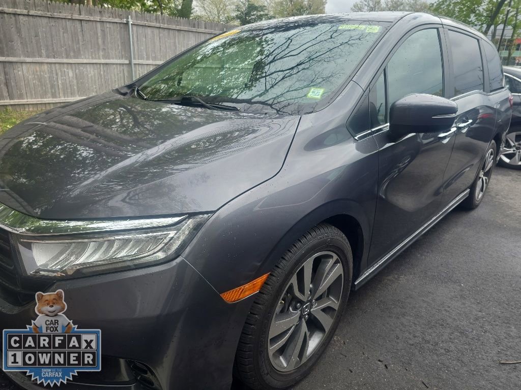 Used 2023 Honda Odyssey Touring image 3
