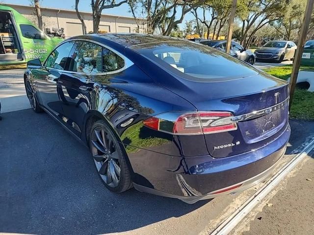 Used 2015 Tesla Model S 85 image 6