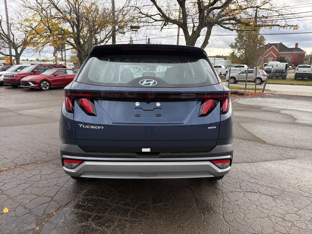 New 2026 Hyundai Tucson SE image 6