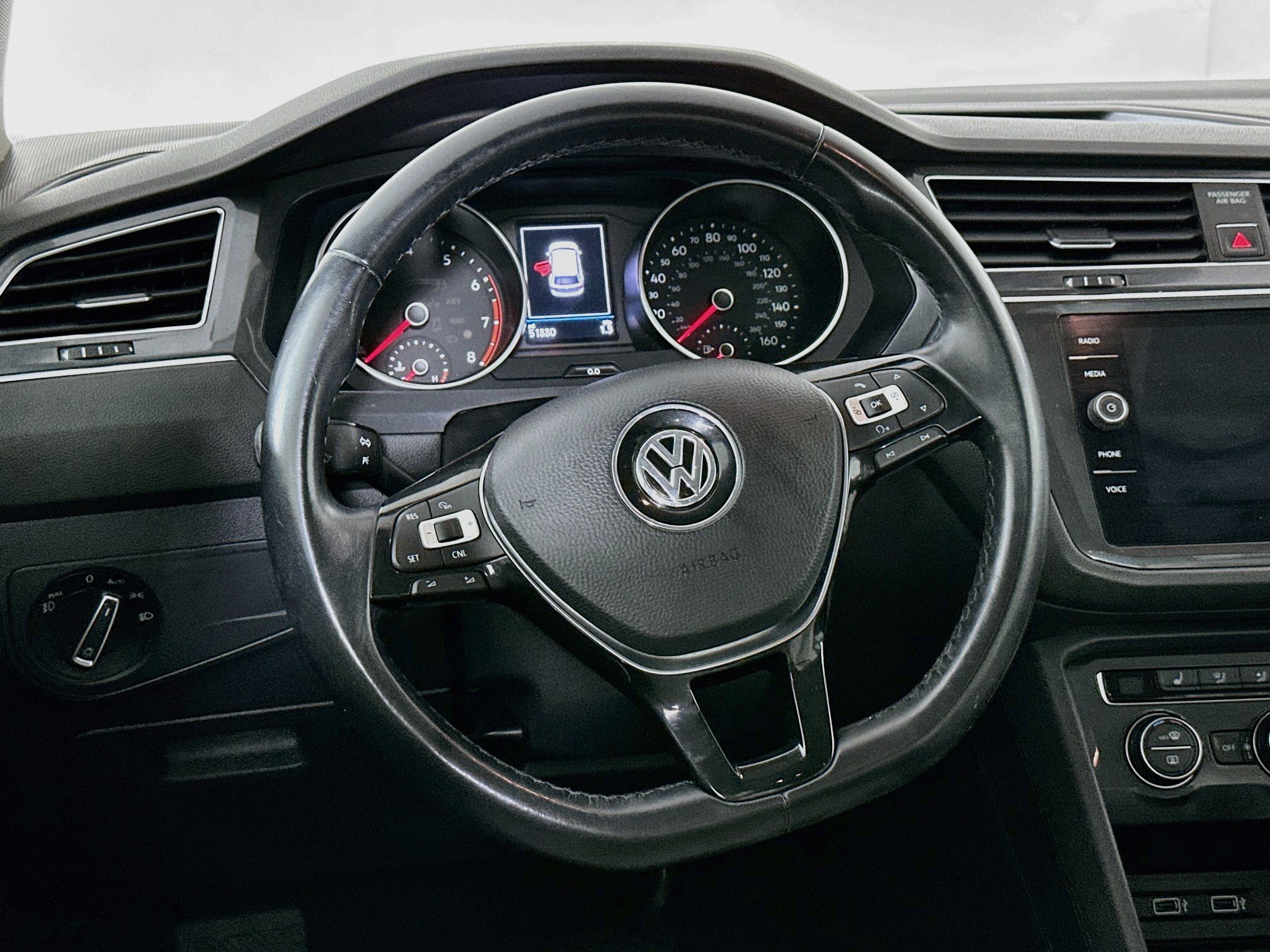 Used 2018 Volkswagen Tiguan S FWD image 18