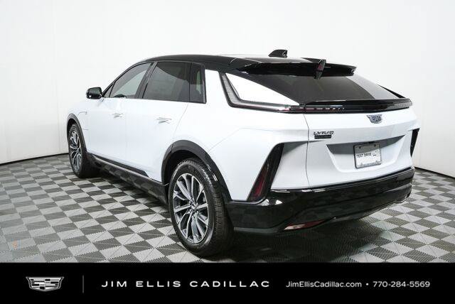 New 2027 Cadillac Lyriq Sport RWD image 30