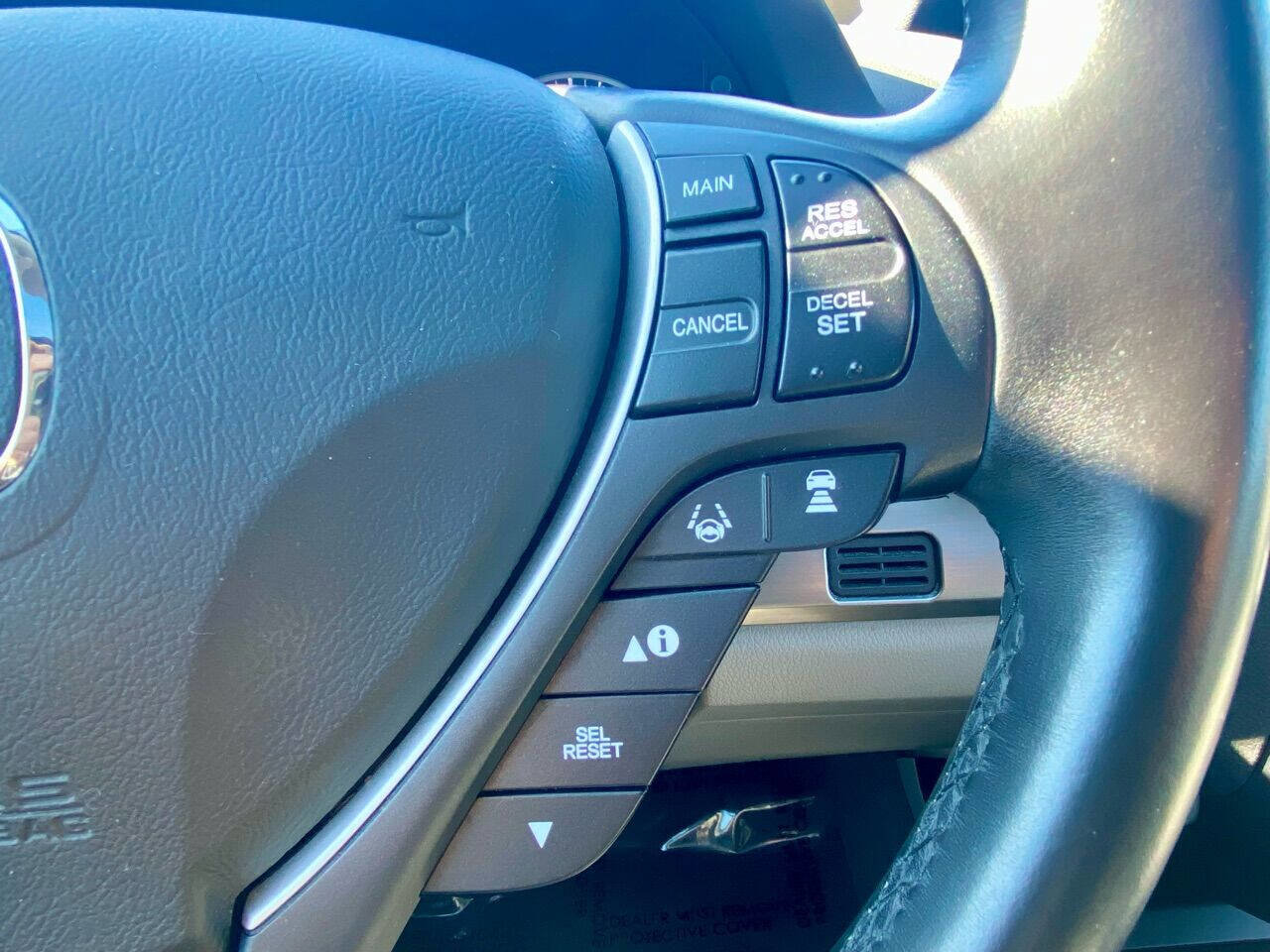 Used 2016 Acura RDX AWD w/ Advance Package image 24