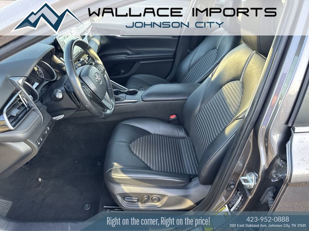 Used 2021 Toyota Camry SE FWD image 13