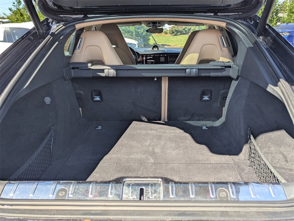 Used 2021 Porsche Panamera image 28