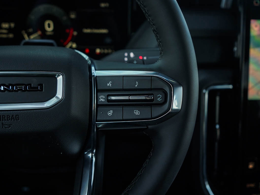 New 2026 GMC Yukon XL Denali w/ Denali Reserve Package image 23