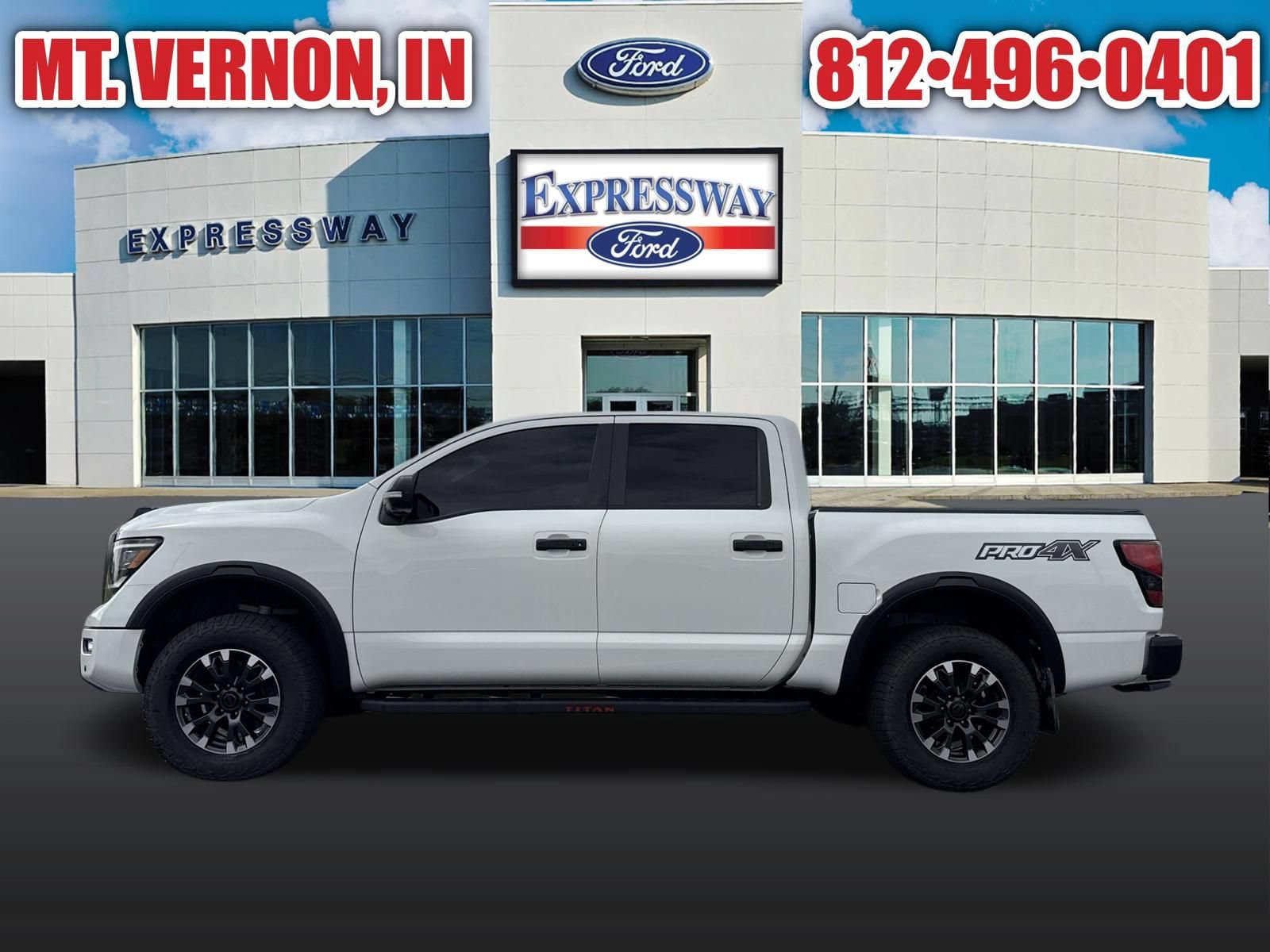 Used 2023 Nissan Titan PRO-4X w/ Pro-4x Convenience Package AWD/4WD image 6