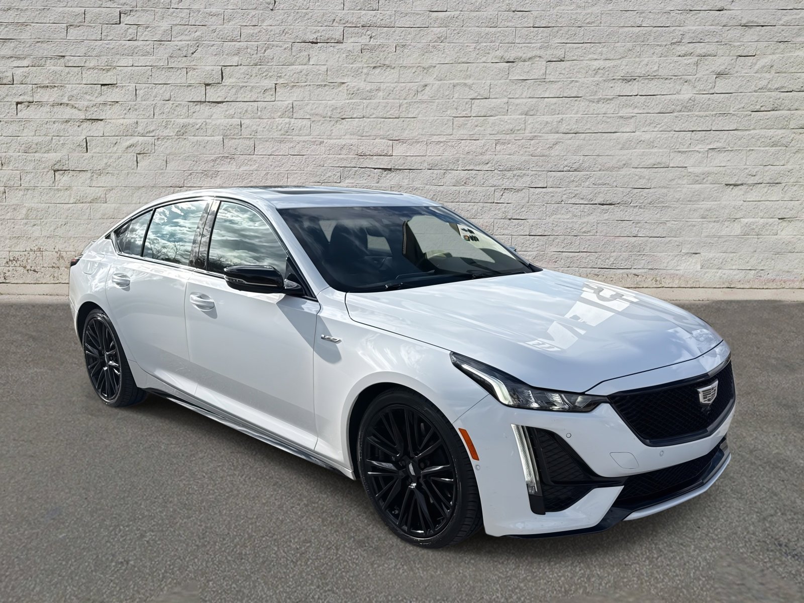 Certified 2023 Cadillac CT5 V w/ Premium Package image 3