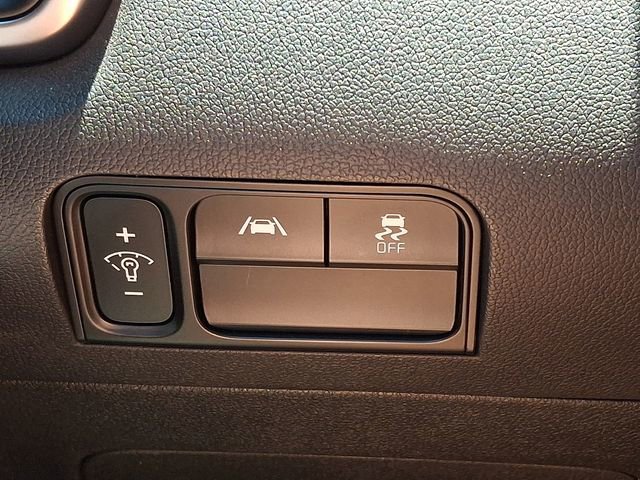 Certified 2023 Kia Sorento S FWD image 27