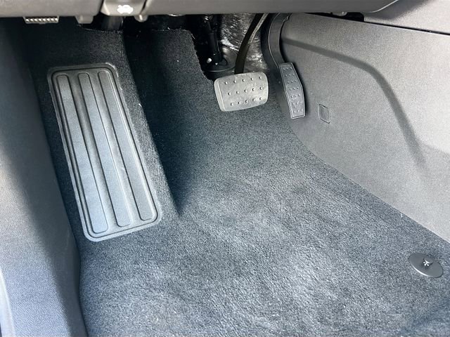 New 2026 GMC Acadia Elevation image 14