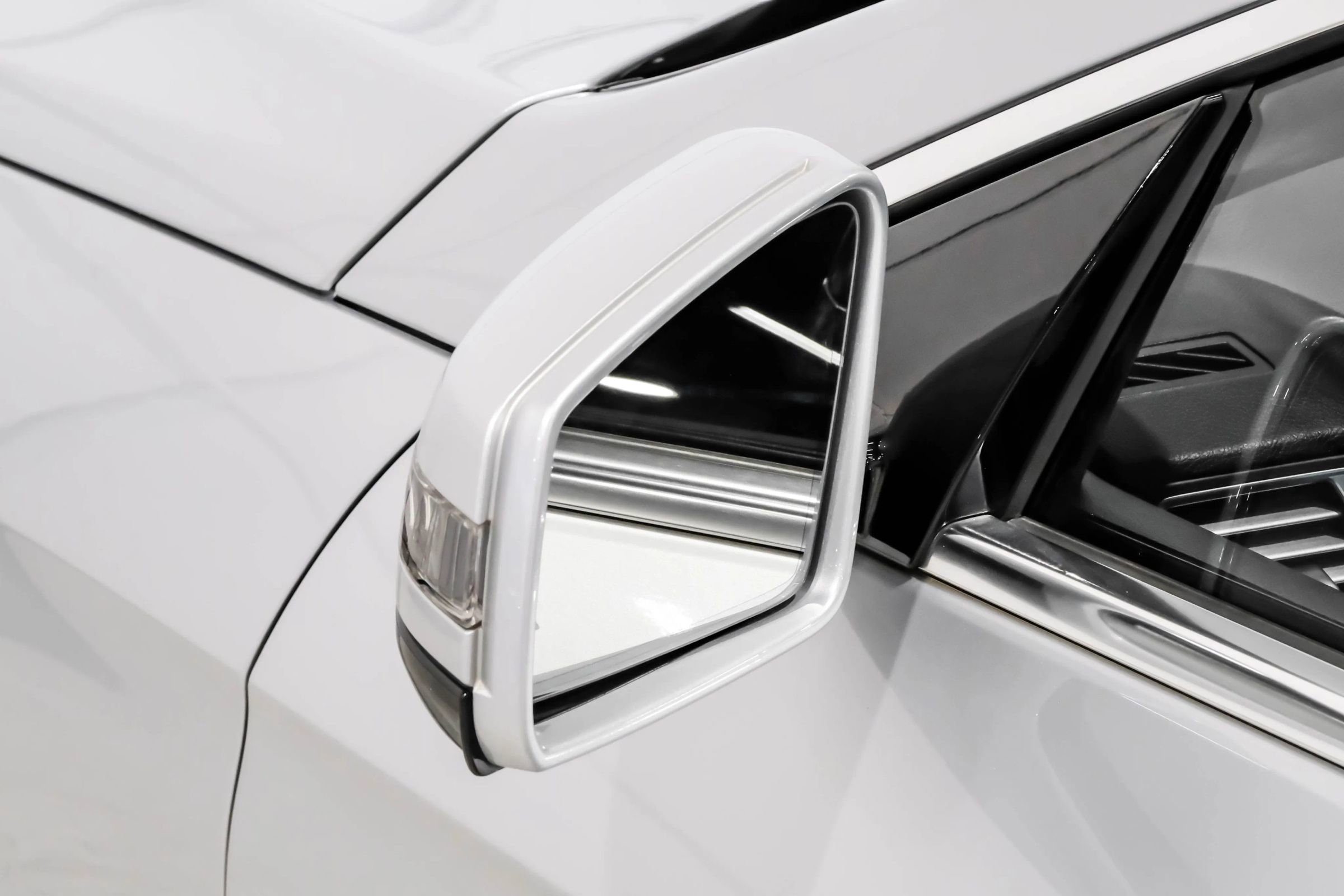 Used 2014 Mercedes-Benz E 550 Cabriolet image 42