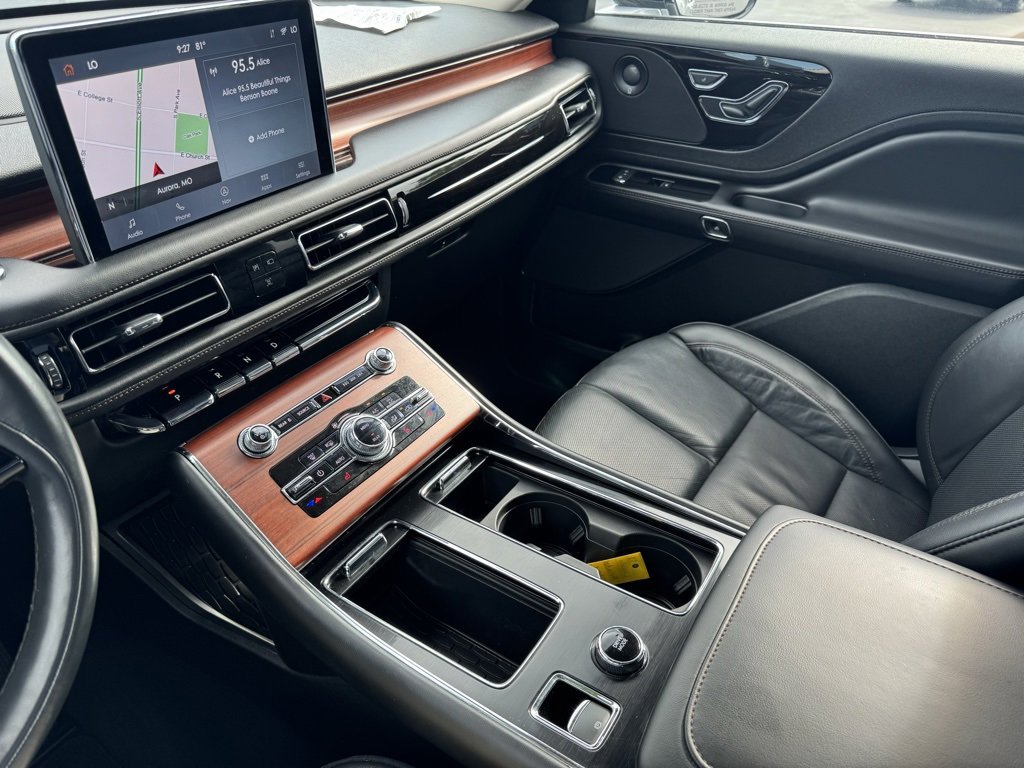 Used 2023 Lincoln Aviator Reserve image 10