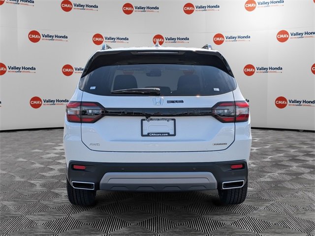 New 2025 Honda Pilot Touring image 6