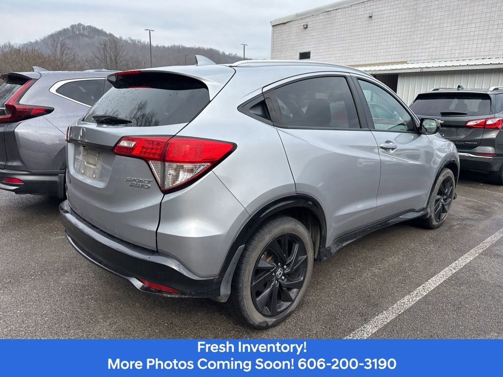 Used 2022 Honda HR-V Sport image 4