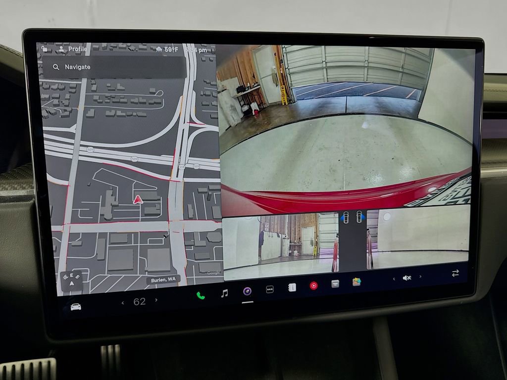 Used 2021 Tesla Model S Plaid image 17