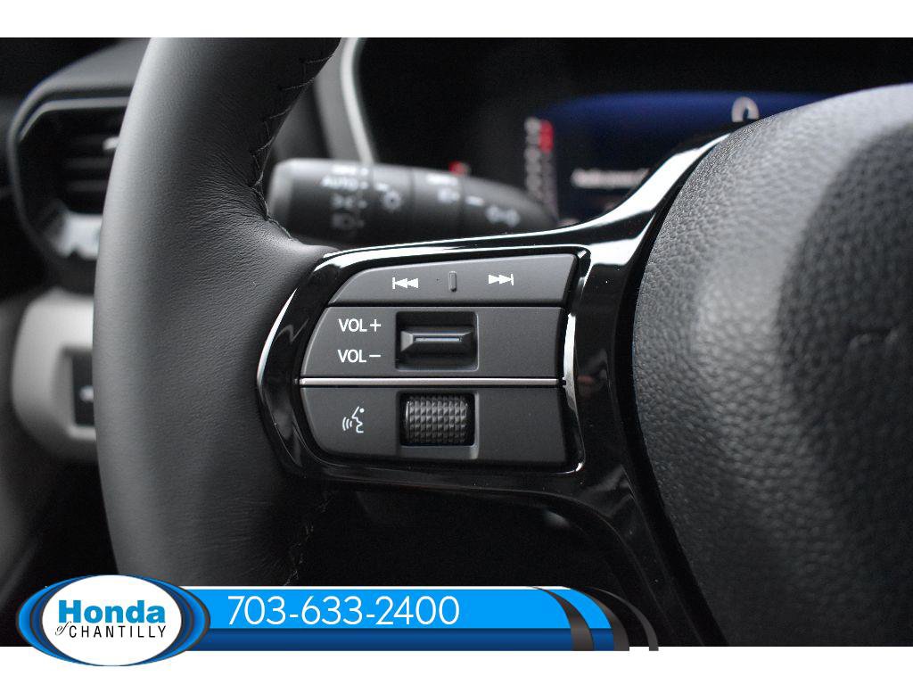 New 2026 Honda Pilot Touring image 12