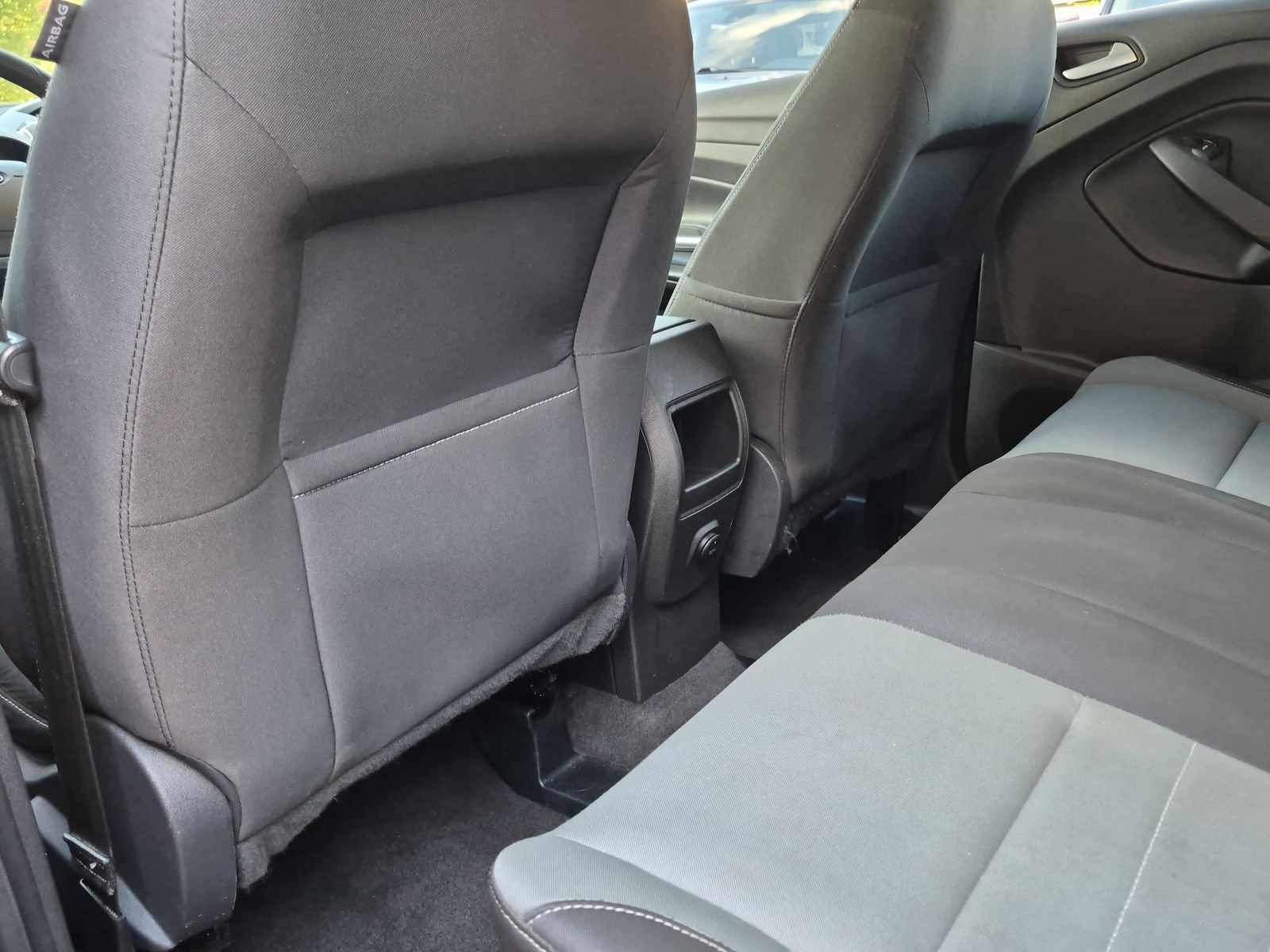 Used 2016 Ford Escape SE AWD/4WD image 19