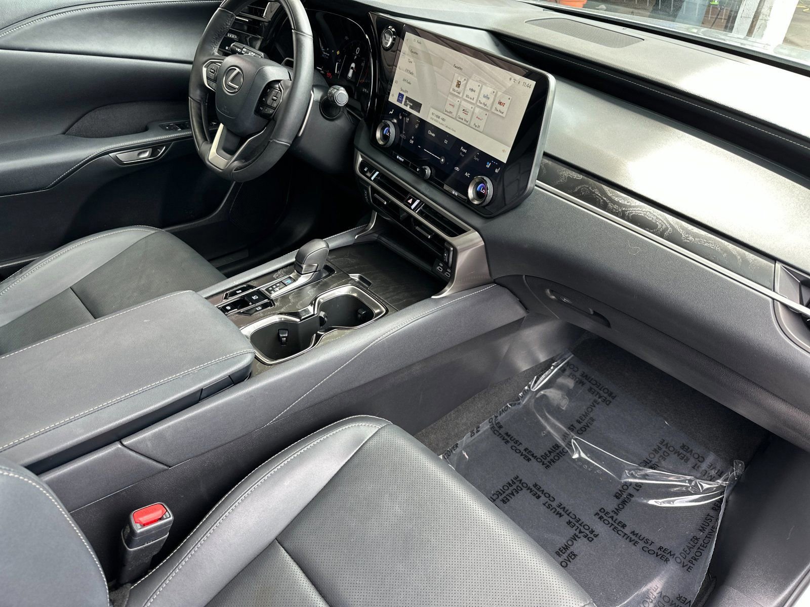 Used 2025 Lexus RX 350 Premium w/ Convenience Package FWD image 18