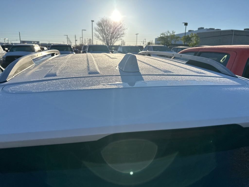 Used 2022 GMC Terrain SLT w/ Infotainment Package II image 8