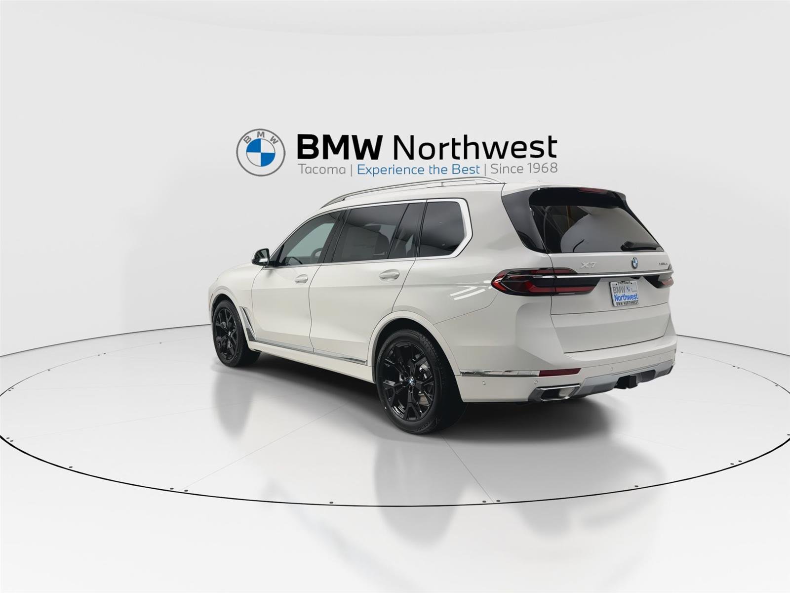 New 2026 BMW X7 xDrive40i w/ Premium Package image 12