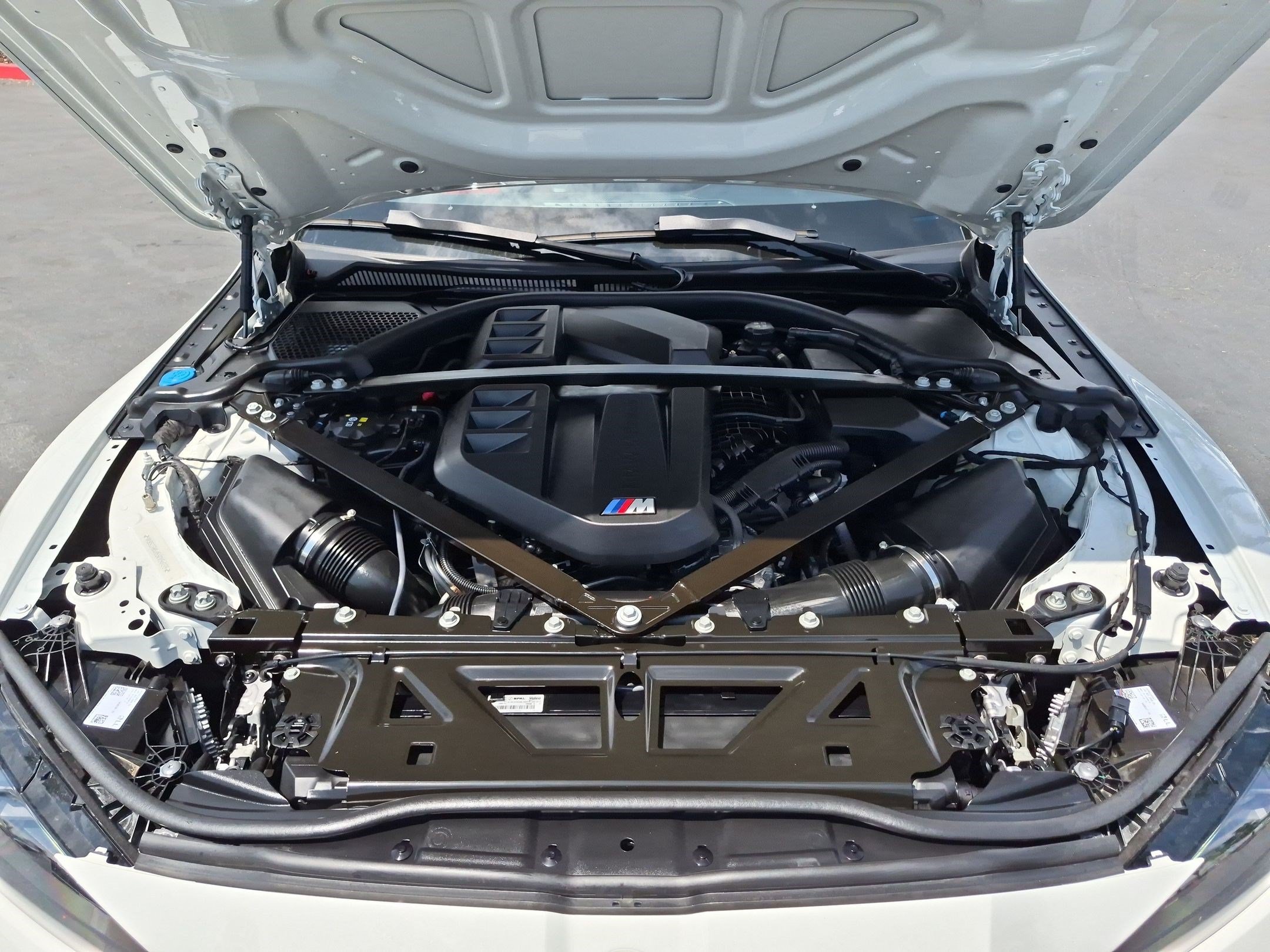 Used 2025 BMW M4 Competition w/ Parking Assistance Package RWD image 33