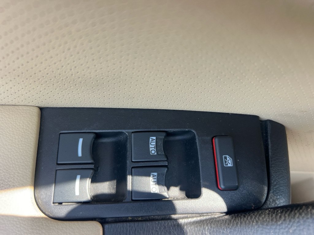 Used 2008 Acura TL FWD image 25