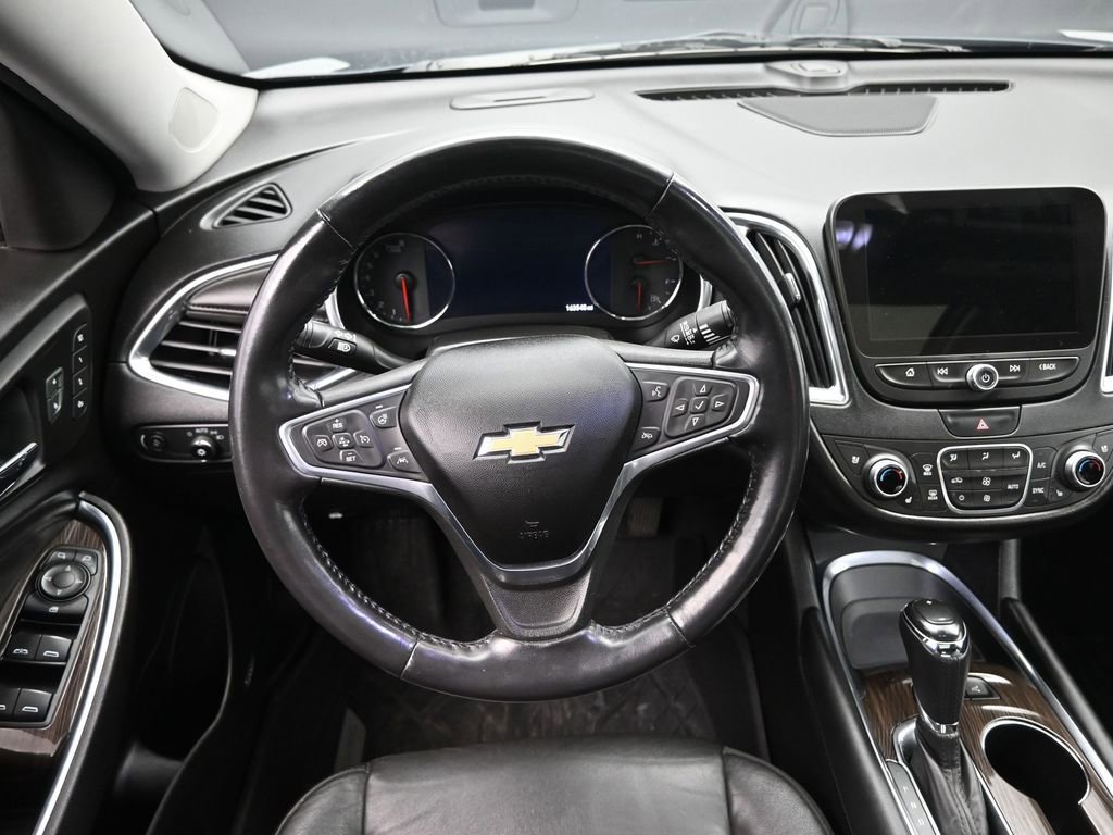 Used 2019 Chevrolet Malibu Premier w/ Sun and Wheel Package image 18