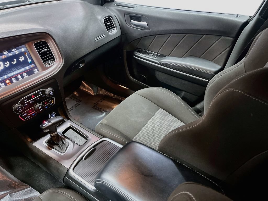 Used 2023 Dodge Charger R/T RWD image 21
