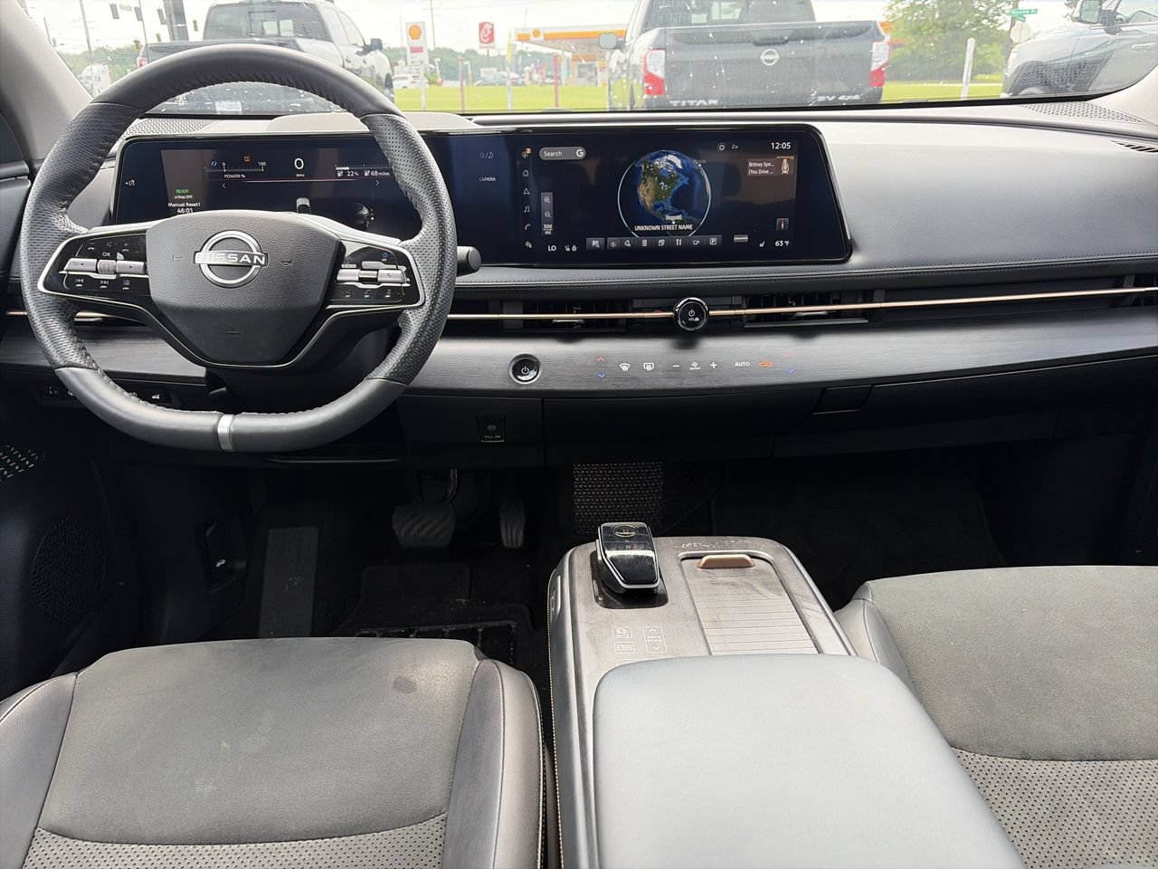 Certified 2024 Nissan Ariya FWD image 14