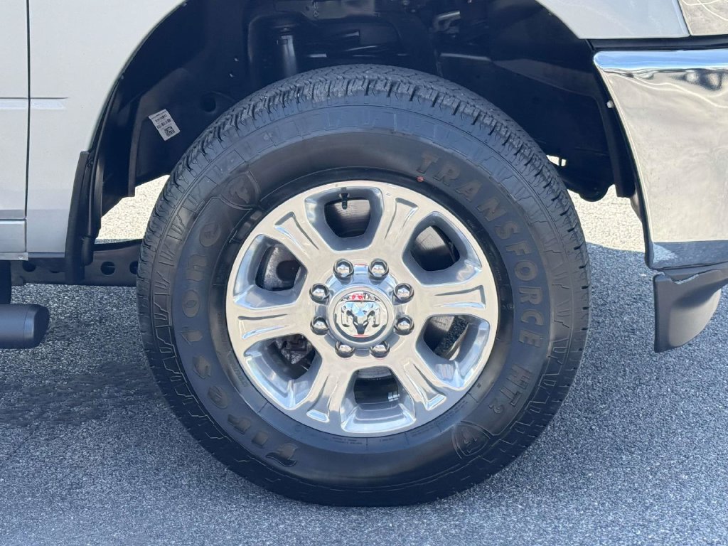 Used 2026 RAM 2500 Big Horn AWD/4WD image 11