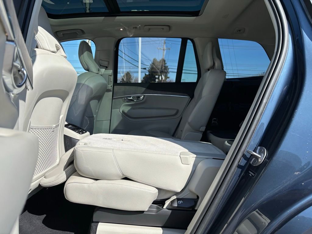 Certified 2023 Volvo XC90 T8 Plus w/ Protection Package AWD/4WD image 21