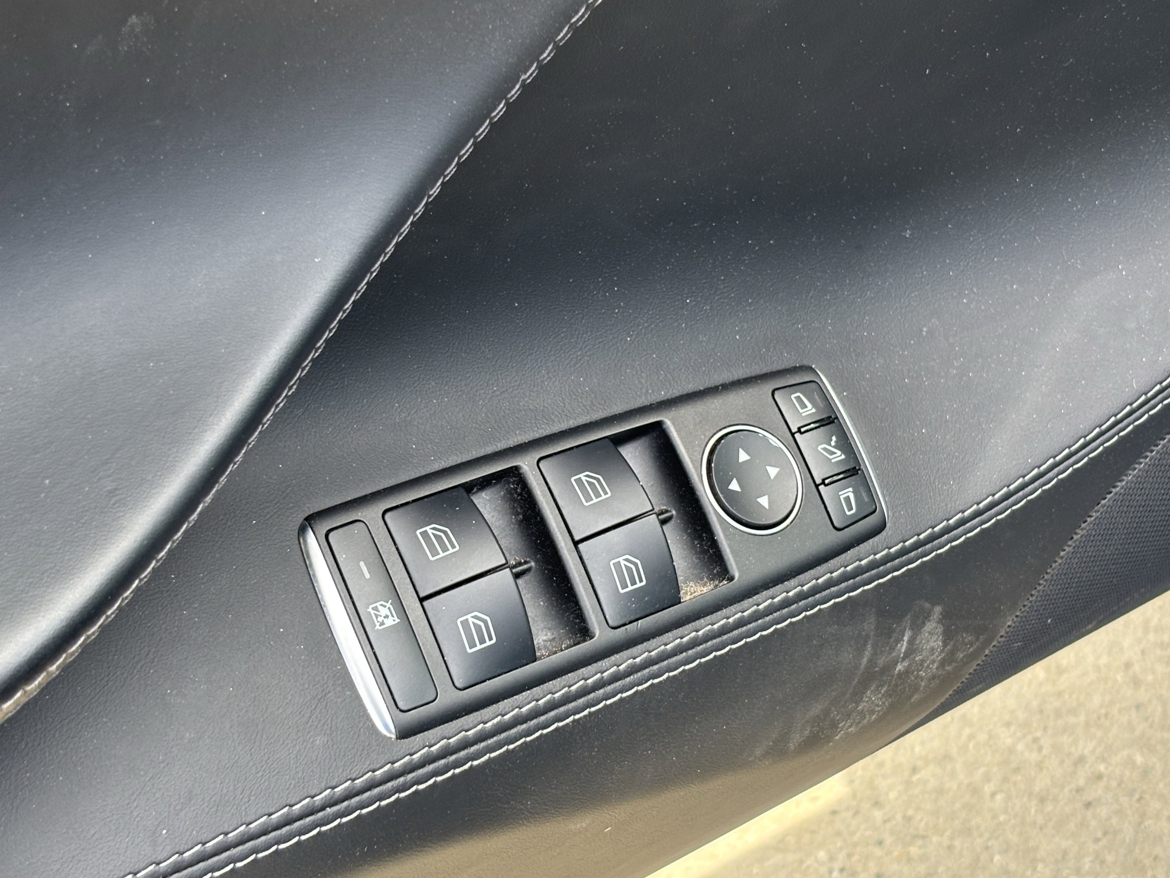 Used 2017 Tesla Model S 75D image 15