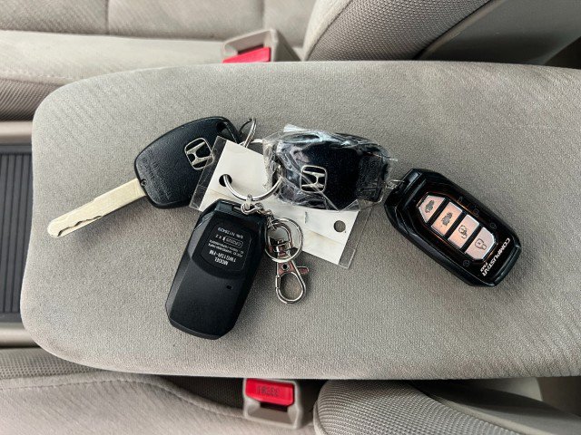 Used 2010 Honda Civic LX image 37