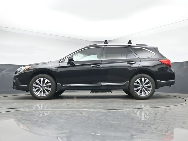 Used 2017 Subaru Outback 2.5i Touring w/ Popular Package #5A image 14