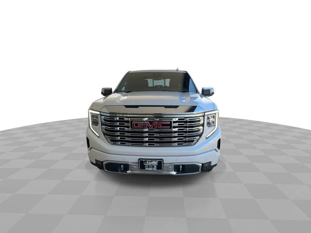Certified 2024 GMC Sierra 1500 Denali w/ Technology Package AWD/4WD image 3