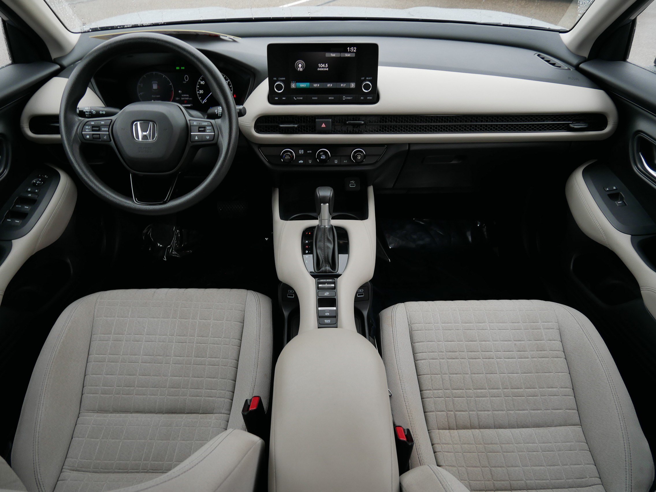 Certified 2023 Honda HR-V LX image 10