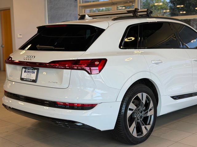 Used 2021 Audi e-tron Premium w/ Convenience Plus Package AWD/4WD image 11