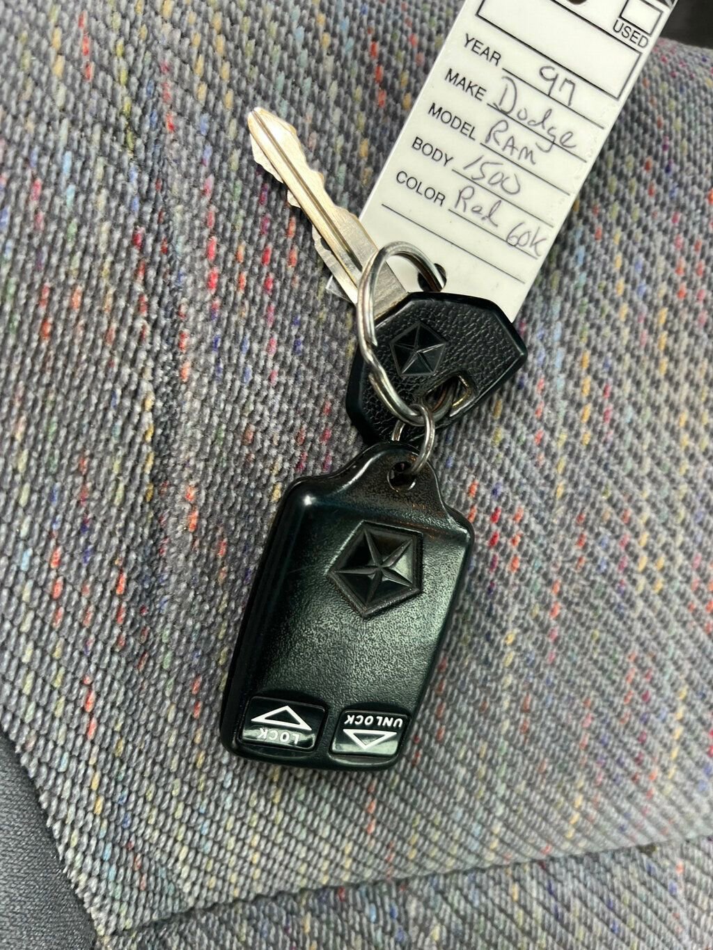 Used 1997 Dodge Ram 1500 Truck 4x4 Regular Cab image 51