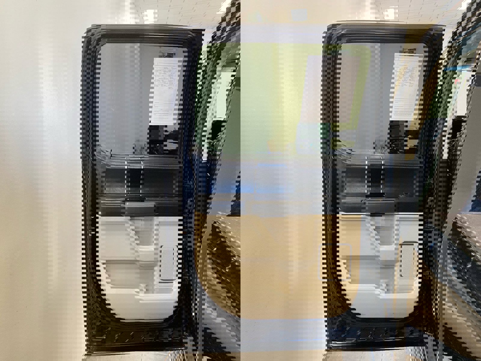 Used 2020 Ford F350 Limited w/ FX4 Off-Road Package image 8