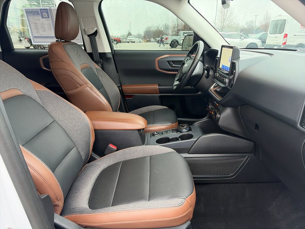 Used 2022 Ford Bronco Sport Outer Banks w/ Tech Package image 12