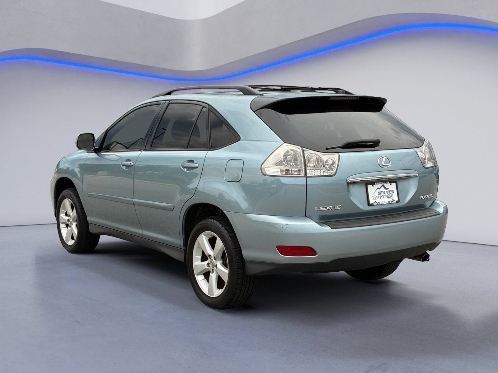 Used 2005 Lexus RX 330 AWD w/ Premium Plus Pkg image 3