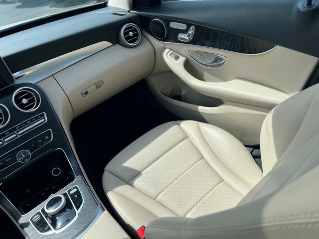 Used 2017 Mercedes-Benz C 300 Sedan image 13