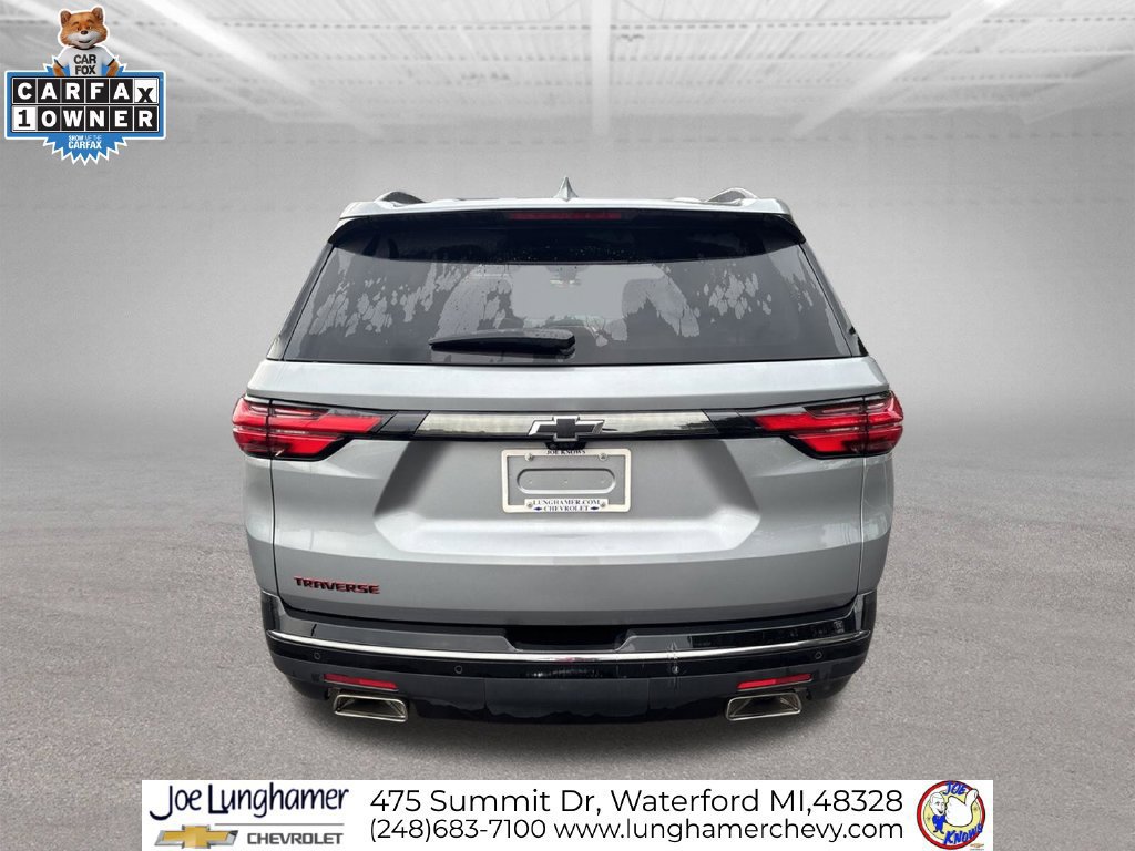Certified 2023 Chevrolet Traverse Premier w/ Redline Edition FWD image 4